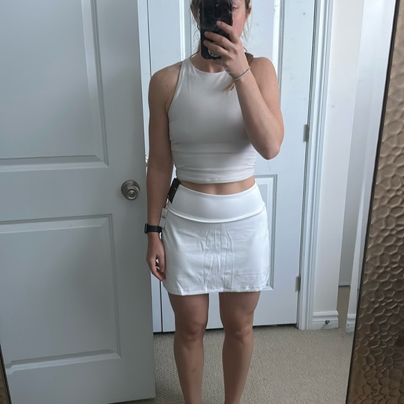 Gap White Golf or Tennis Skirt - Picture 1 of 6